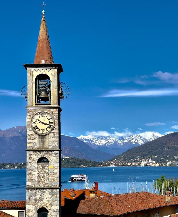 La Finestra Sul Lago, Appartamento In Pieno Centro 瓦雷泽 外观 照片